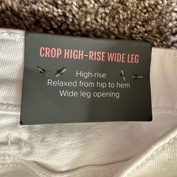 Torrid Crop High Rise Wide Leg Jeans New White Womens Plus Size 26 - Picture 6 of 10